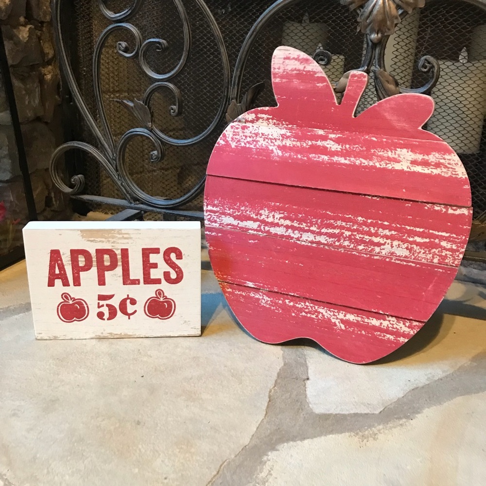 NWT Fall Apple Decor Signs